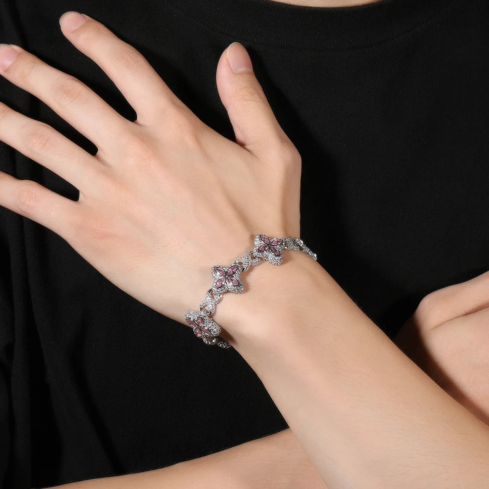 Clover Infinity Link Bracelet