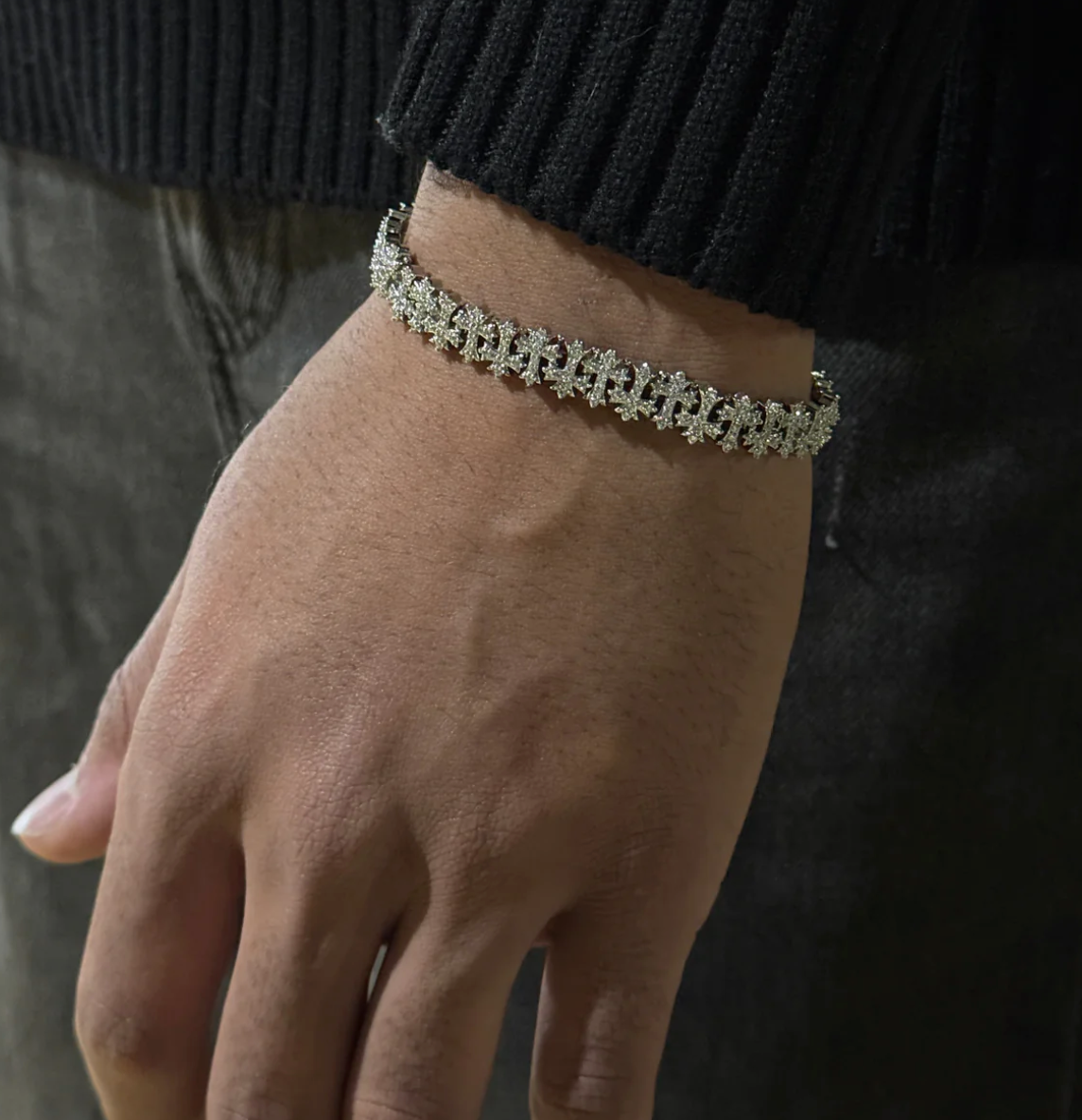 Fang Bracelet